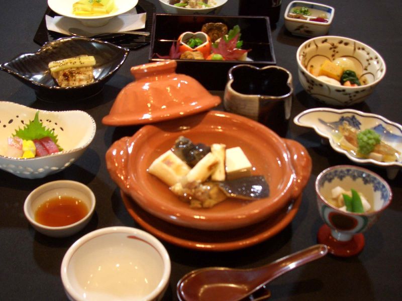 たん熊二子玉川店のランチメニュー三船/丸鍋