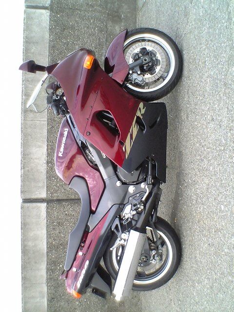 ZZ-R1100