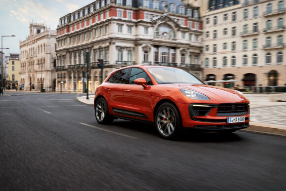 Touch the Porsche -Macan特別展示会