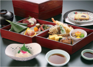 京弁当 桜